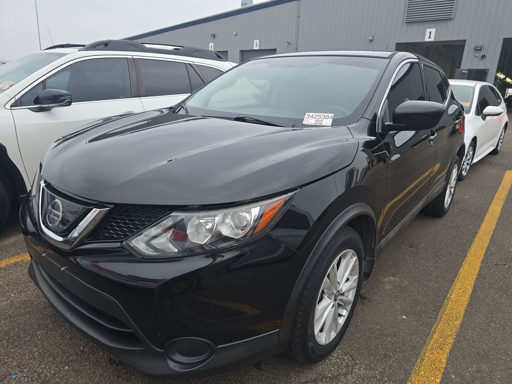2019 Nissan Rogue S photo