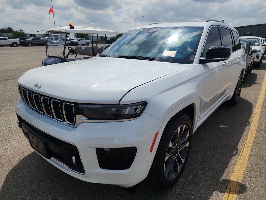 2025 Jeep Grand Cherokee Overland photo