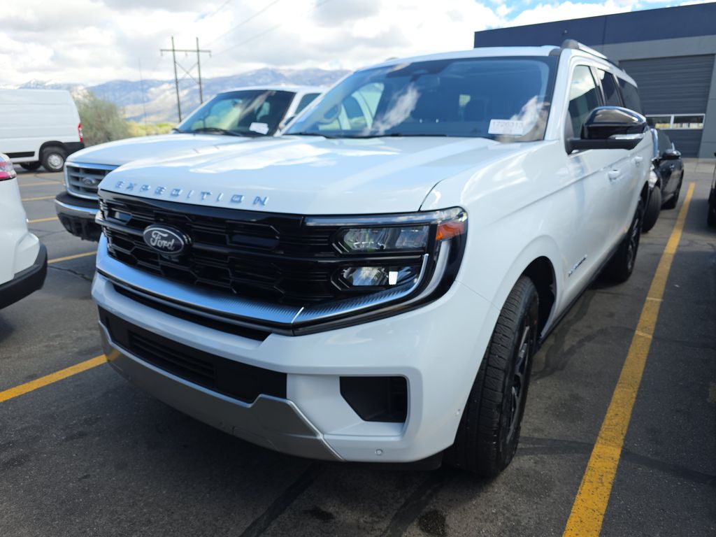 2025 Ford Expedition MAX Platinum photo