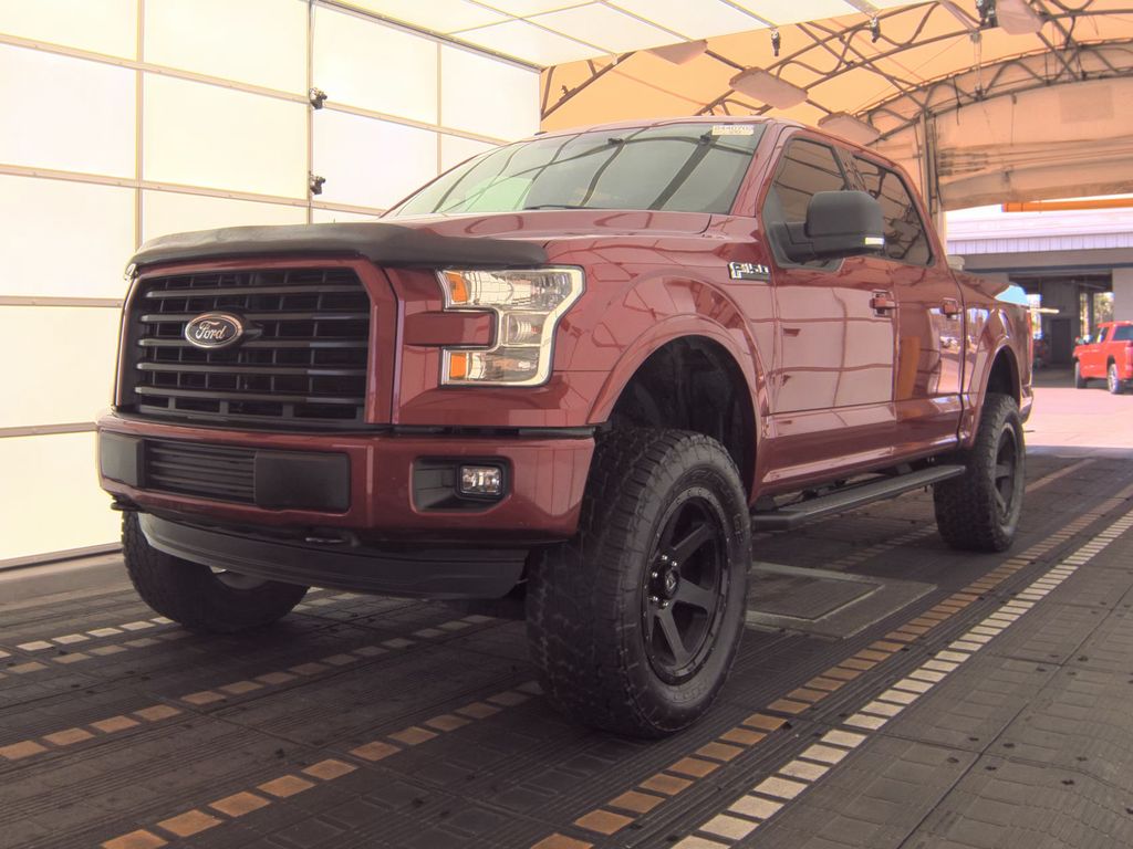 2016 Ford F-150 XLT photo
