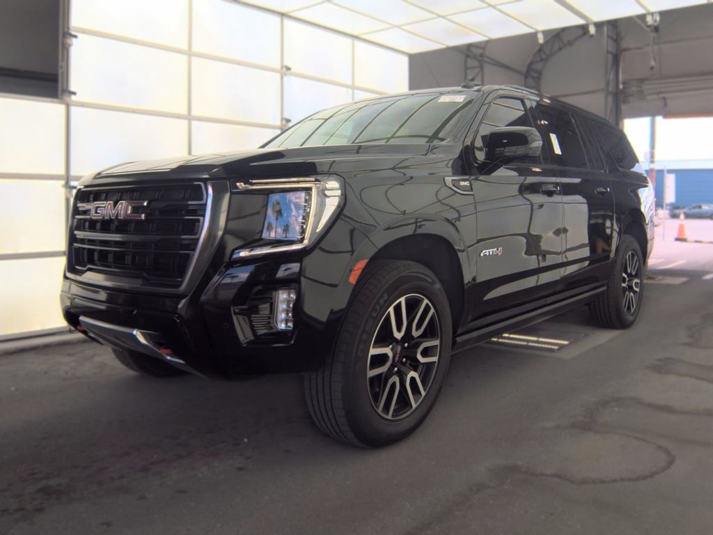 2021 GMC Yukon AT4 photo