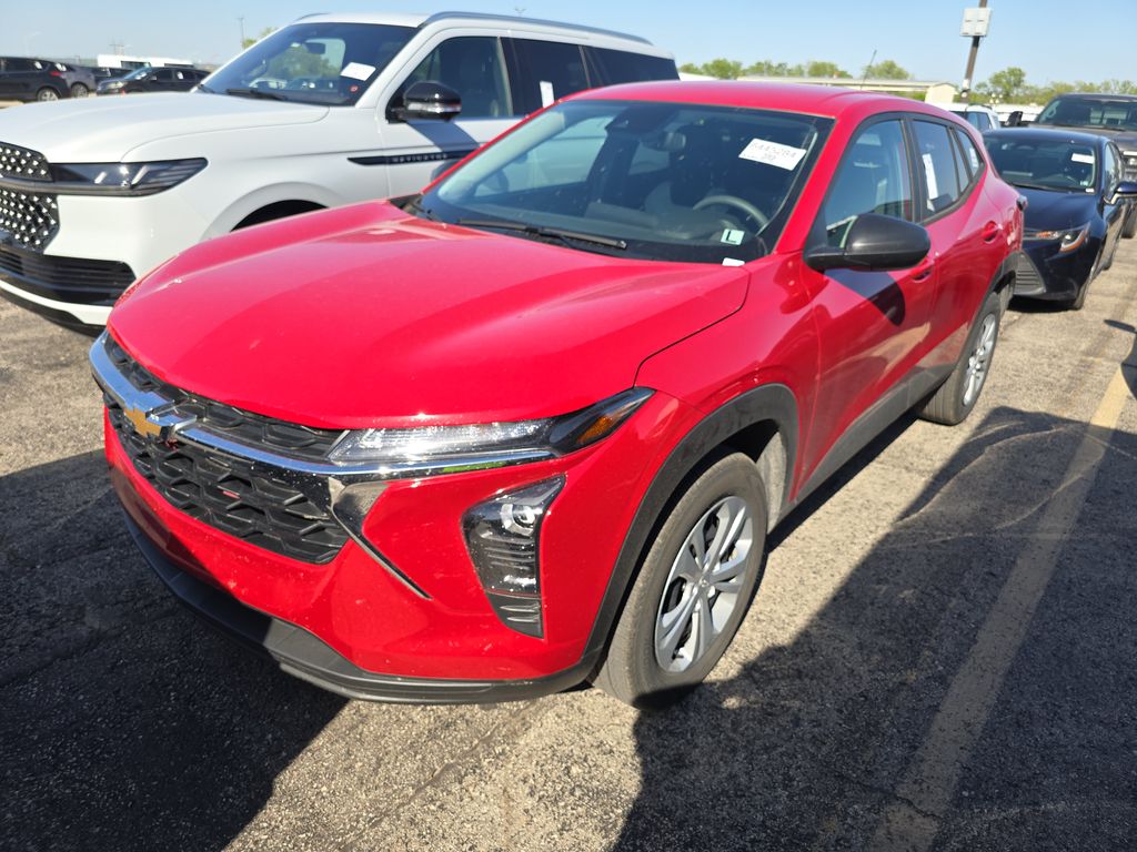 2026 Chevrolet Trax LS photo