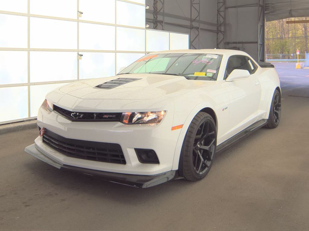 2015 Chevrolet Camaro Z/28 photo