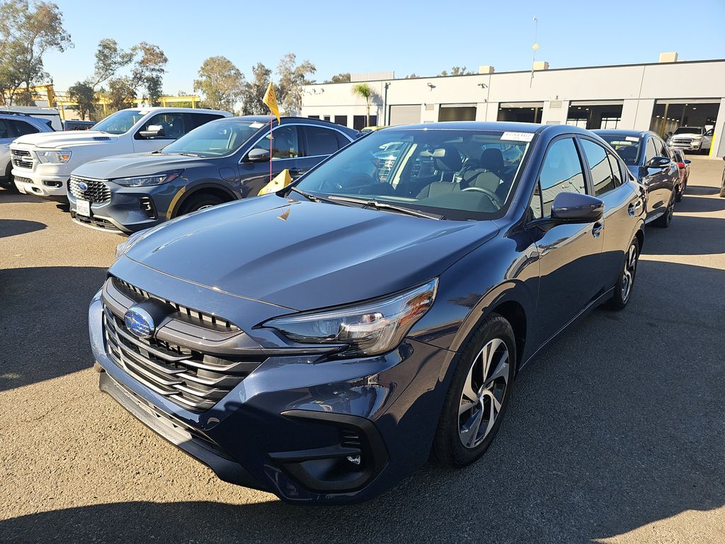 2025 Subaru Legacy Premium photo