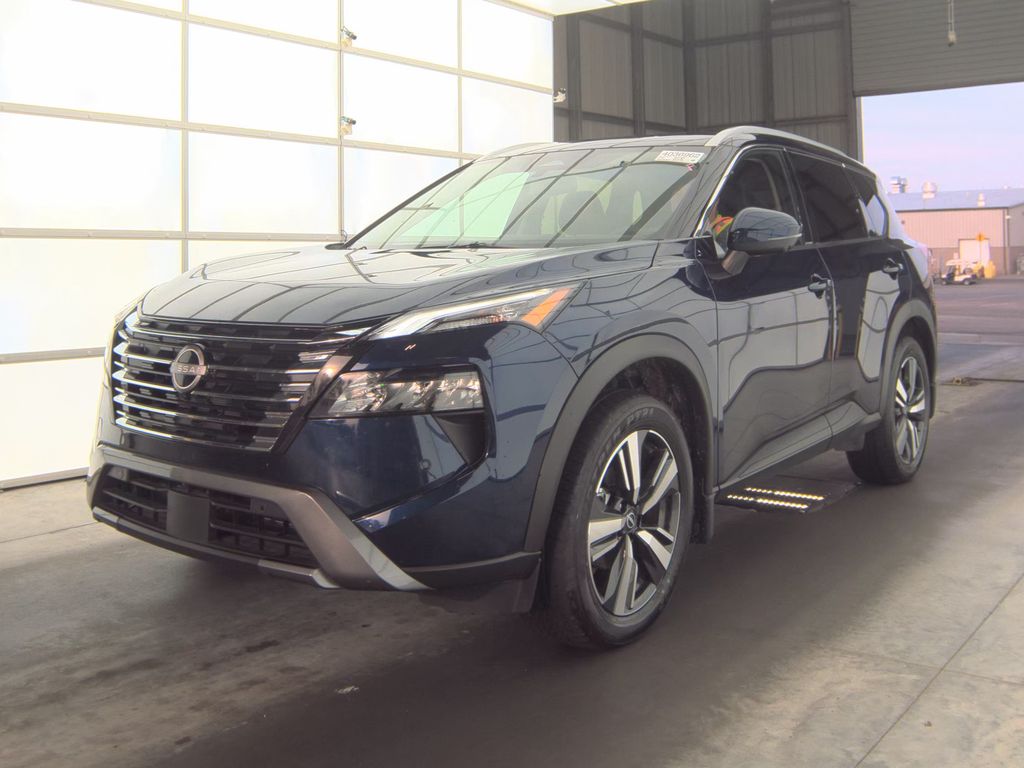 2025 Nissan Rogue SL photo