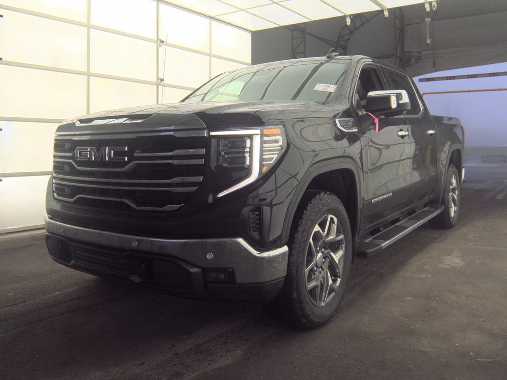 2026 GMC Sierra 1500 SLT photo