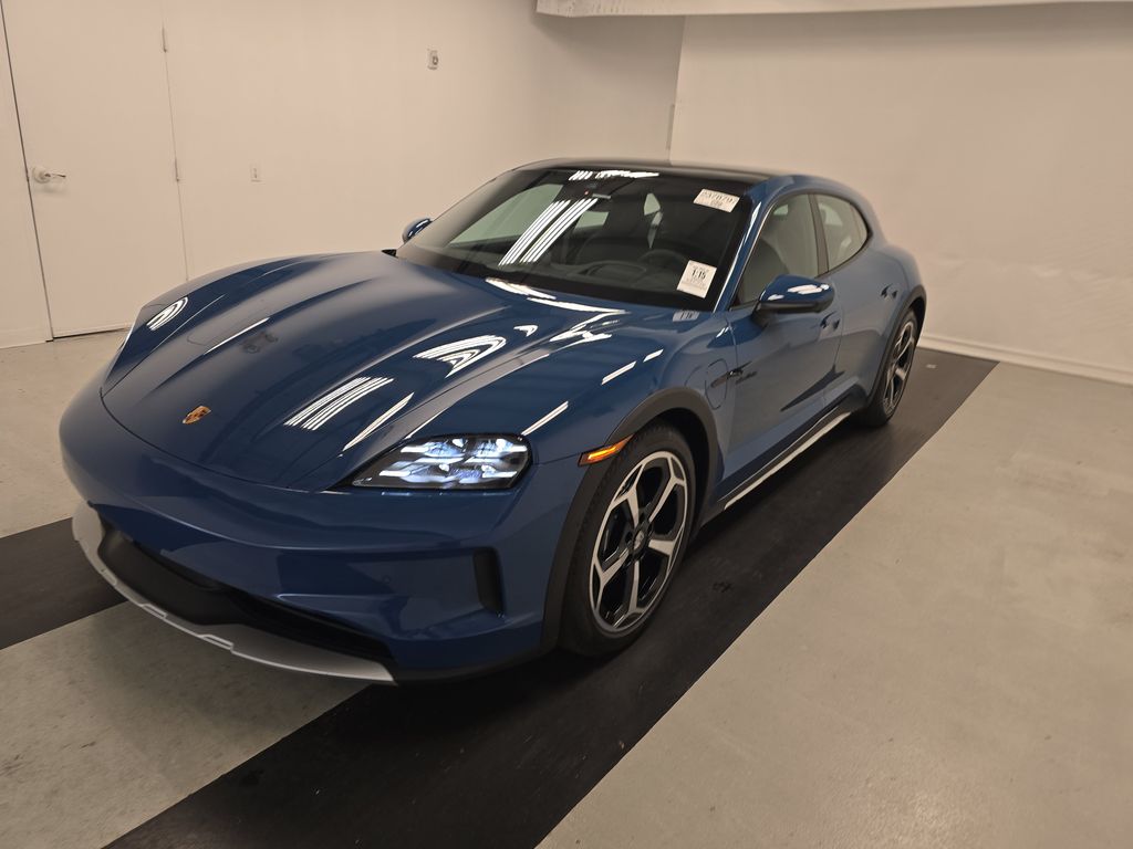 2025 Porsche Taycan 4 photo