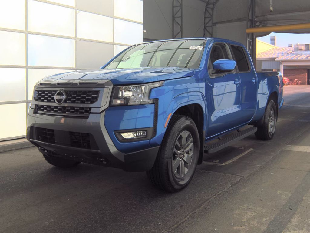 2025 Nissan Frontier SV photo