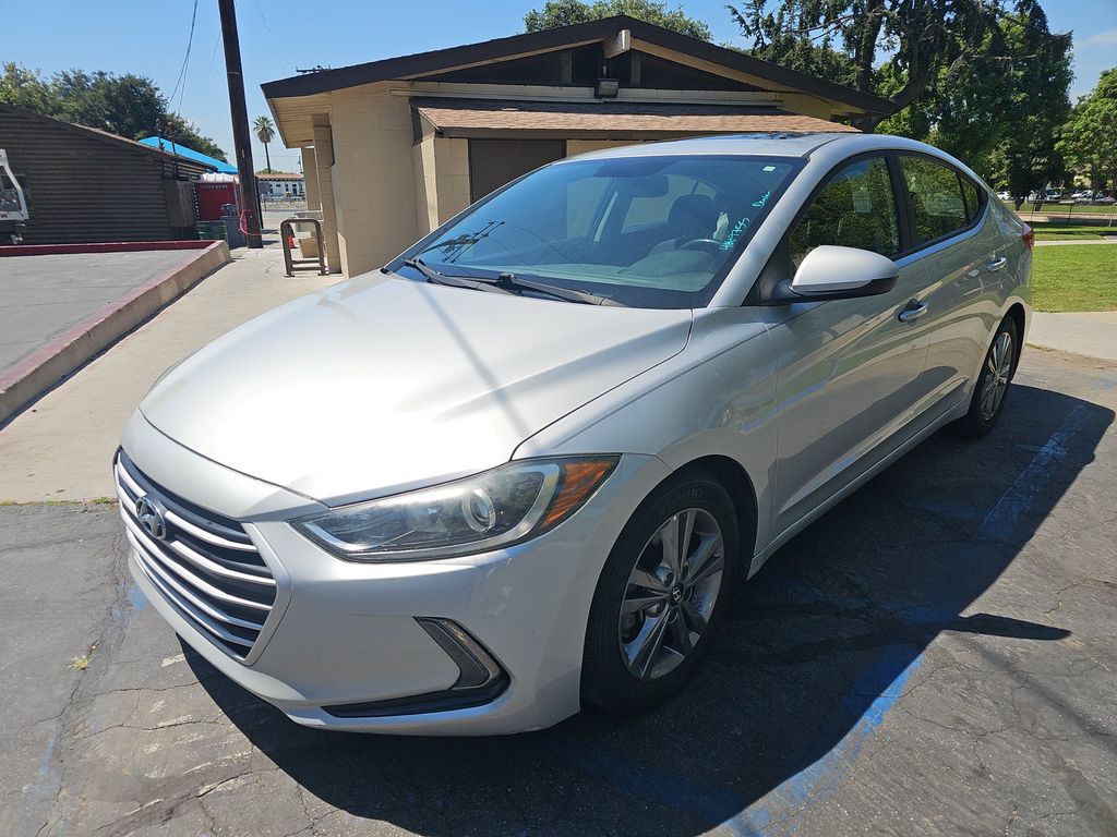 2017 Hyundai Elantra Value ED photo