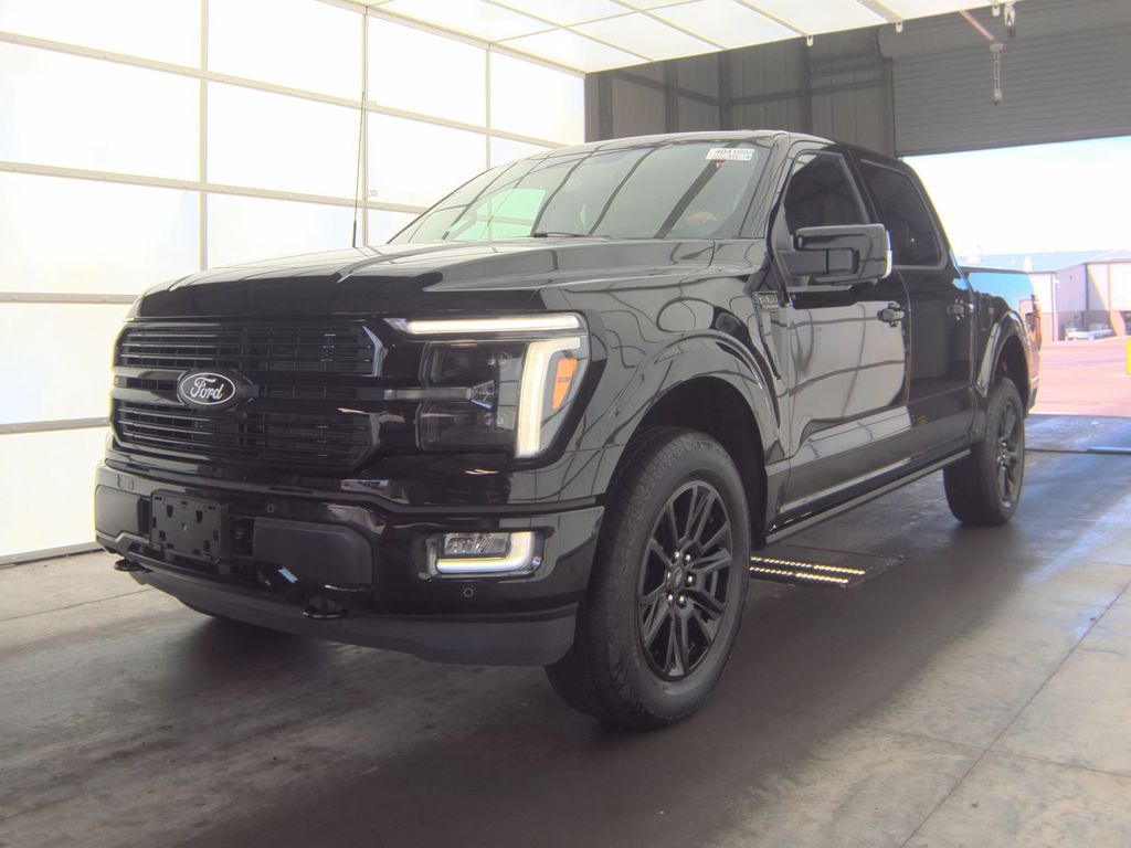 2025 Ford F-150 Platinum photo