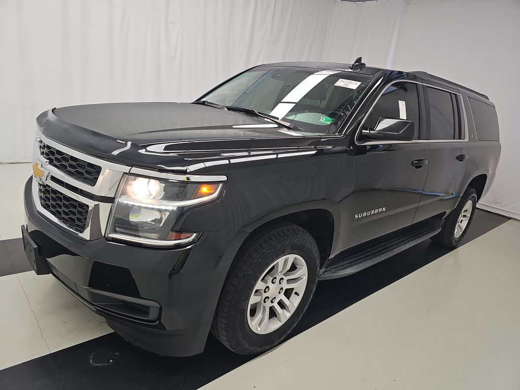 2018 Chevrolet Suburban LT photo