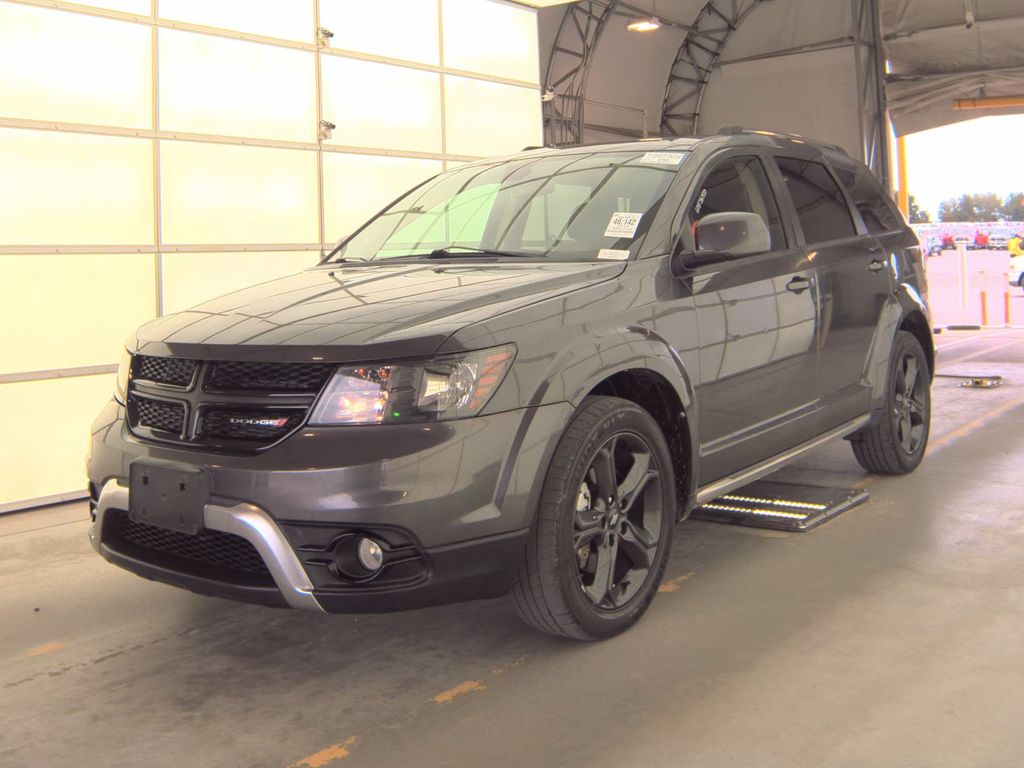 2019 Dodge Journey Crossroad photo