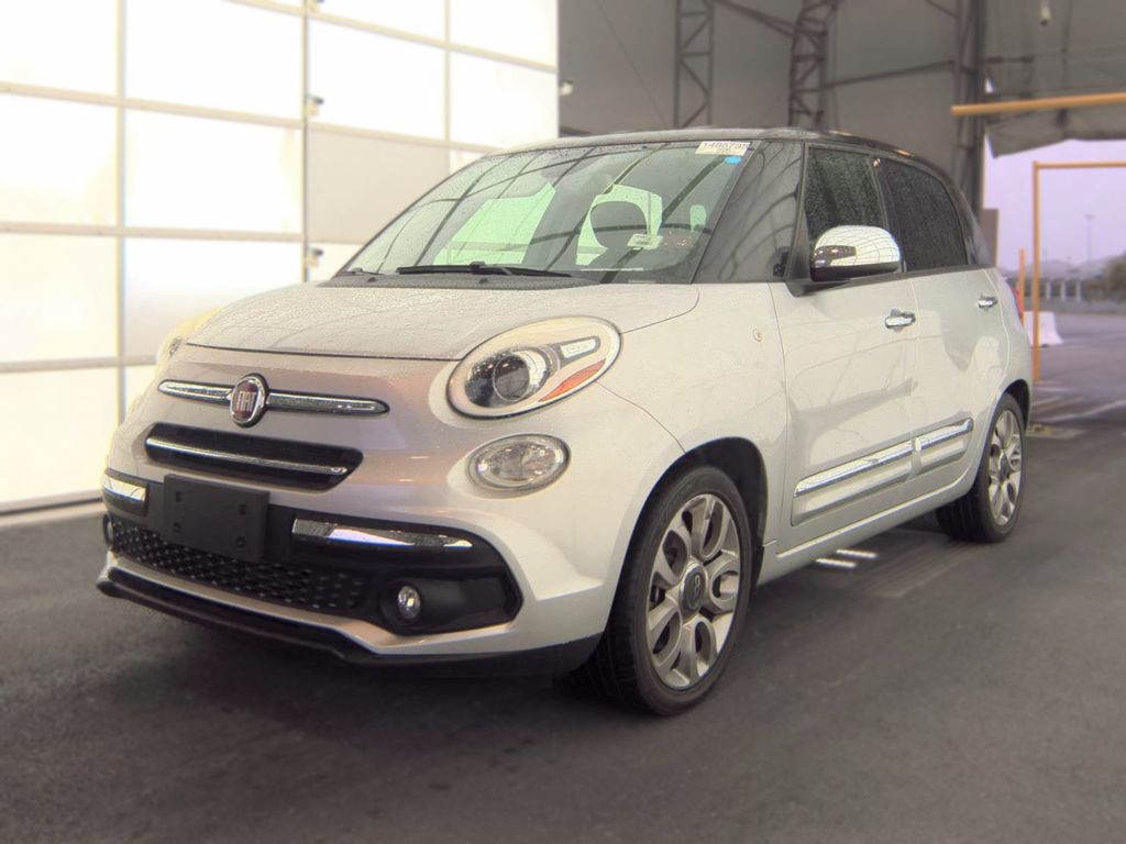 2018 FIAT 500L Lounge photo