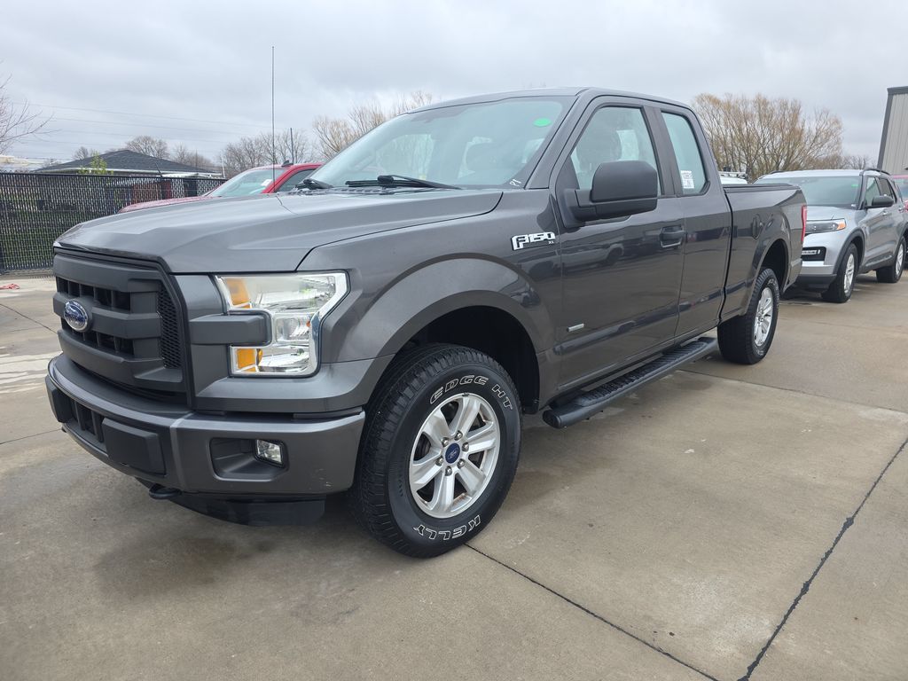 2015 Ford F-150 XL photo