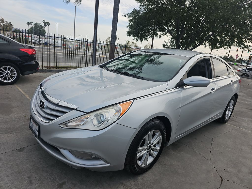 2013 Hyundai Sonata GLS photo