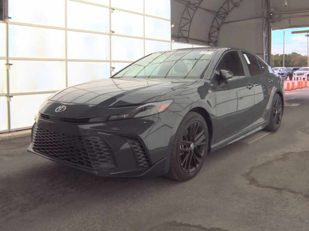 2025 Toyota Camry SE photo