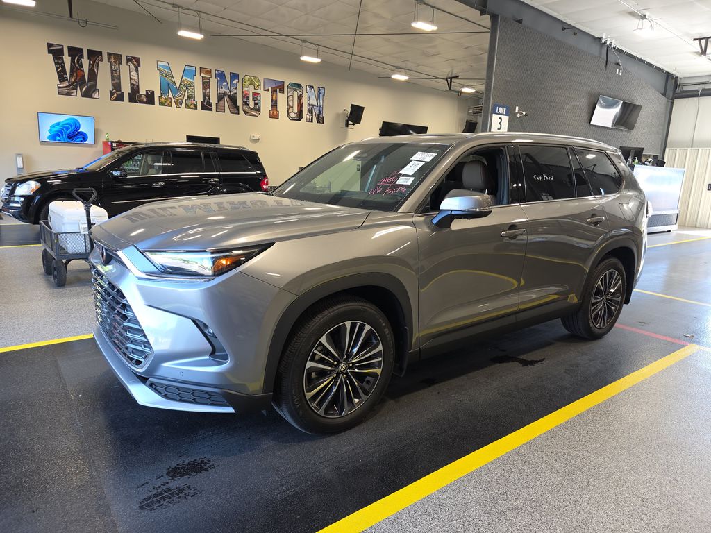 2025 Toyota Grand Highlander MAX Platin photo