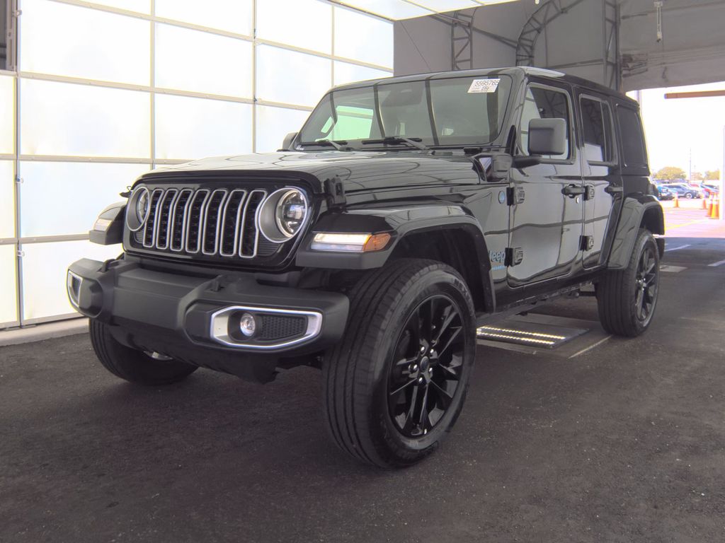 2025 Jeep Wrangler Sahara photo