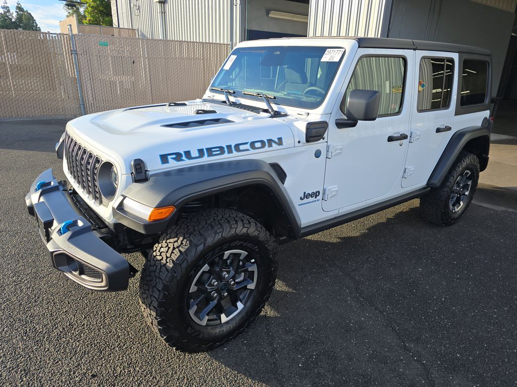 2025 Jeep Wrangler Rubicon photo
