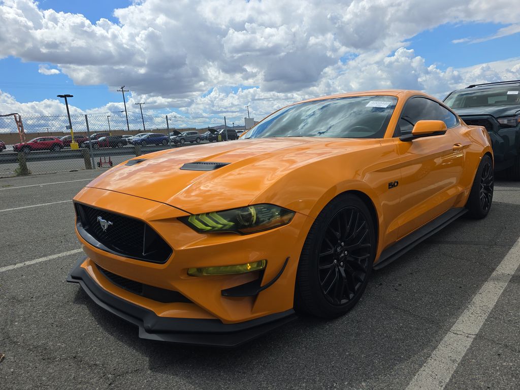2018 Ford Mustang GT Premium photo