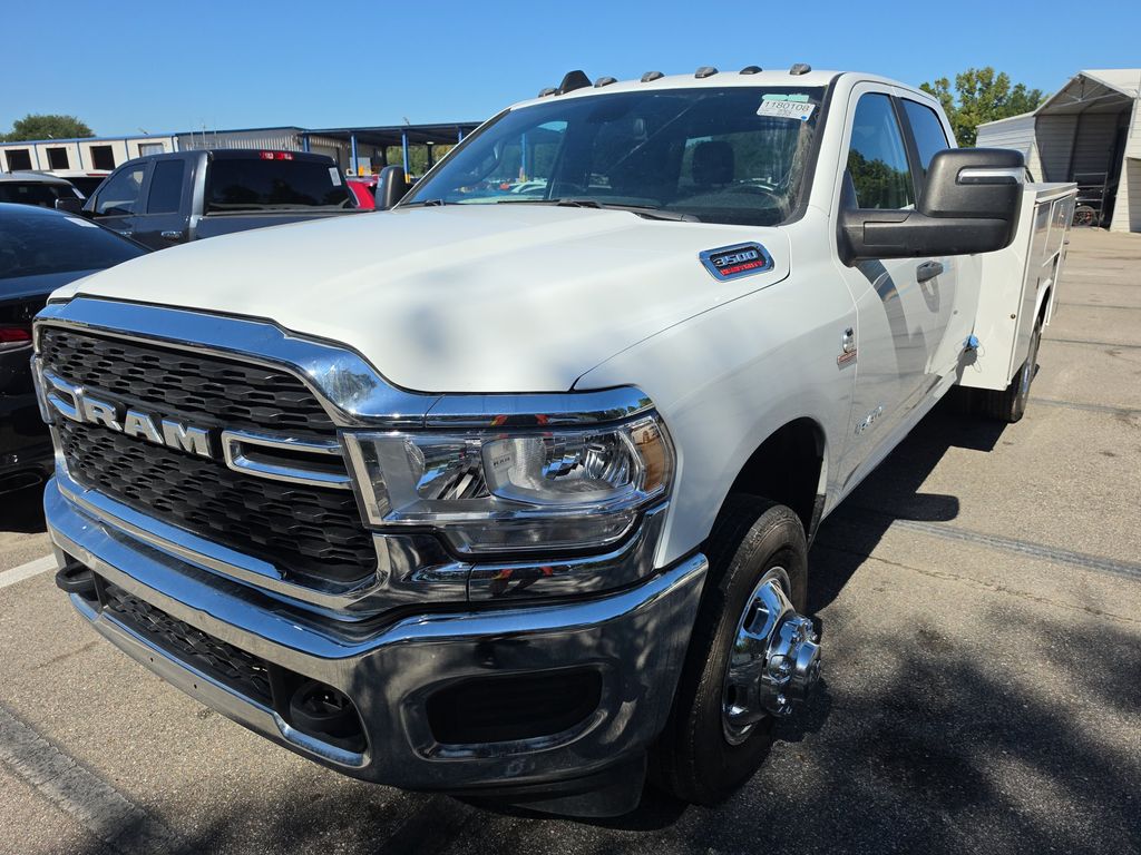 2024 Ram 3500 SLT photo