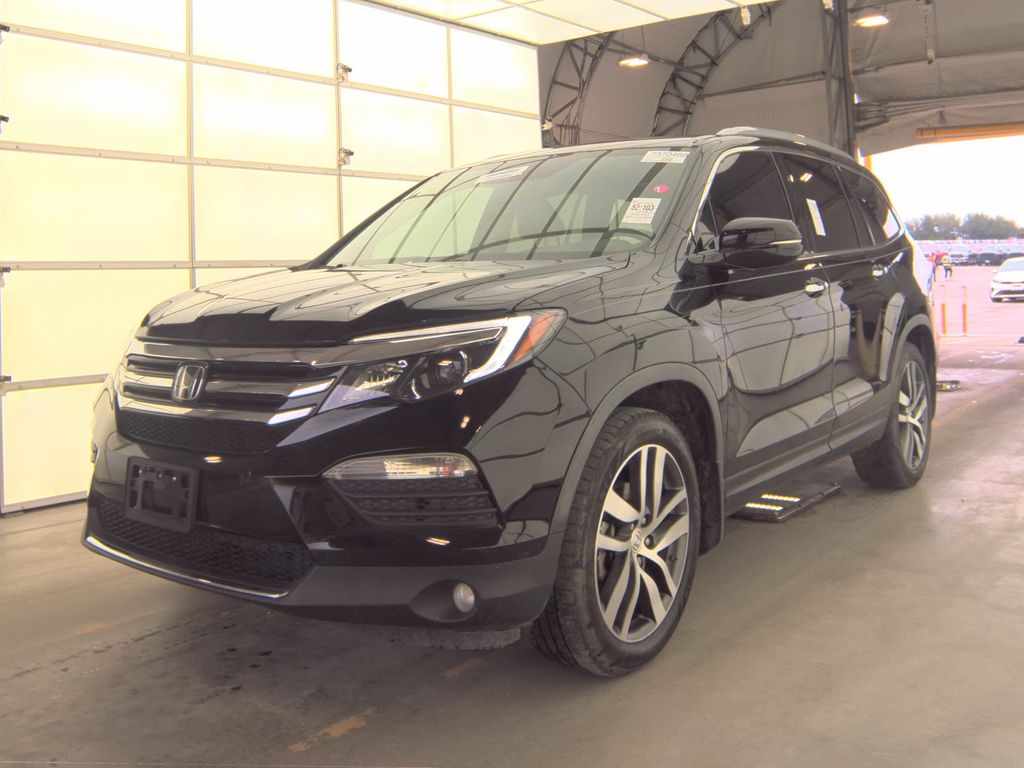 2016 Honda Pilot Touring photo