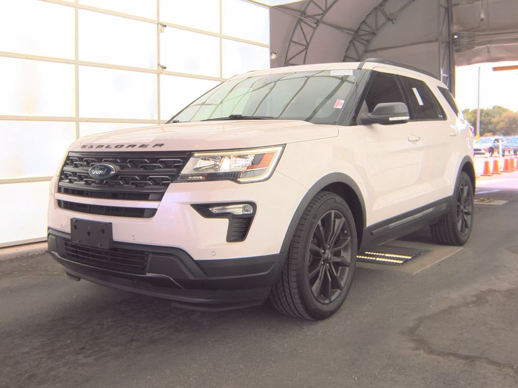 2018 Ford Explorer XLT photo
