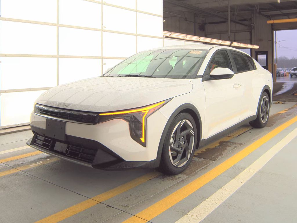 2025 Kia K4 EX photo