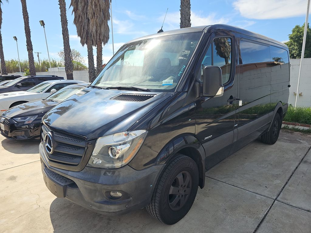 2016 Mercedes-Benz Sprinter 2500 photo