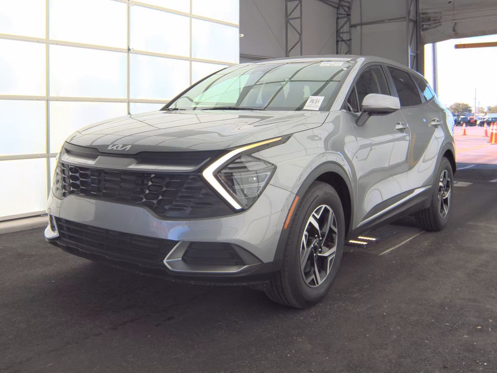 2025 Kia Sportage LX photo