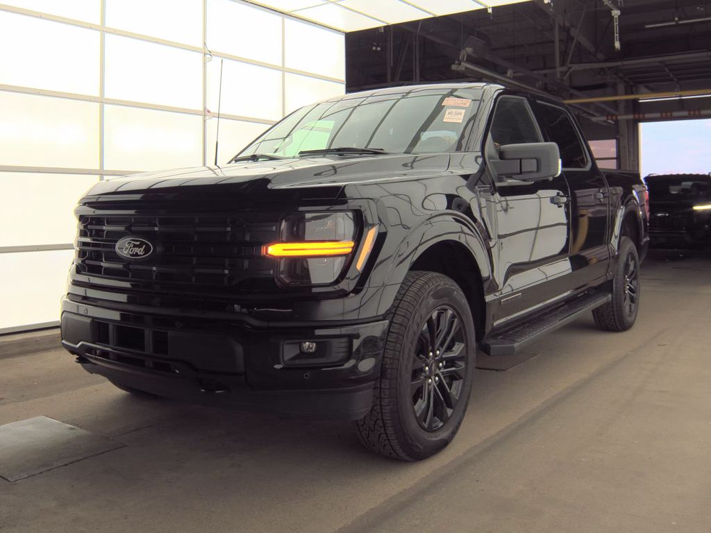 2025 Ford F-150 XLT photo
