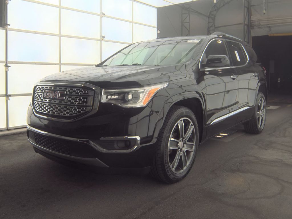 2019 GMC Acadia Denali photo