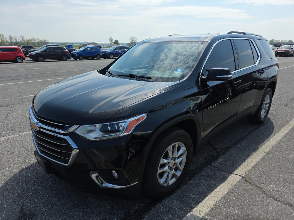 2018 Chevrolet Traverse LT Cloth photo