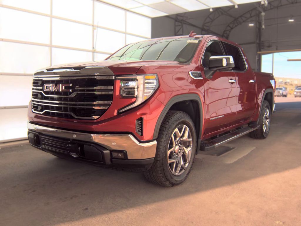 2025 GMC 1500 SLT photo