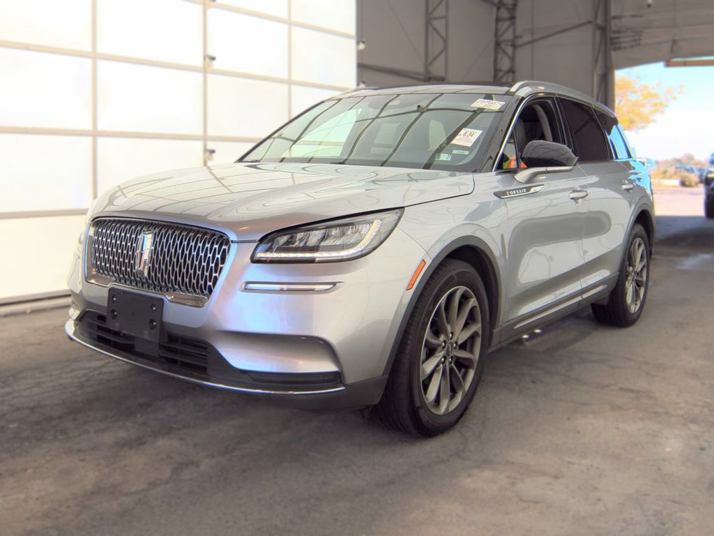 2021 Lincoln Corsair Standard photo