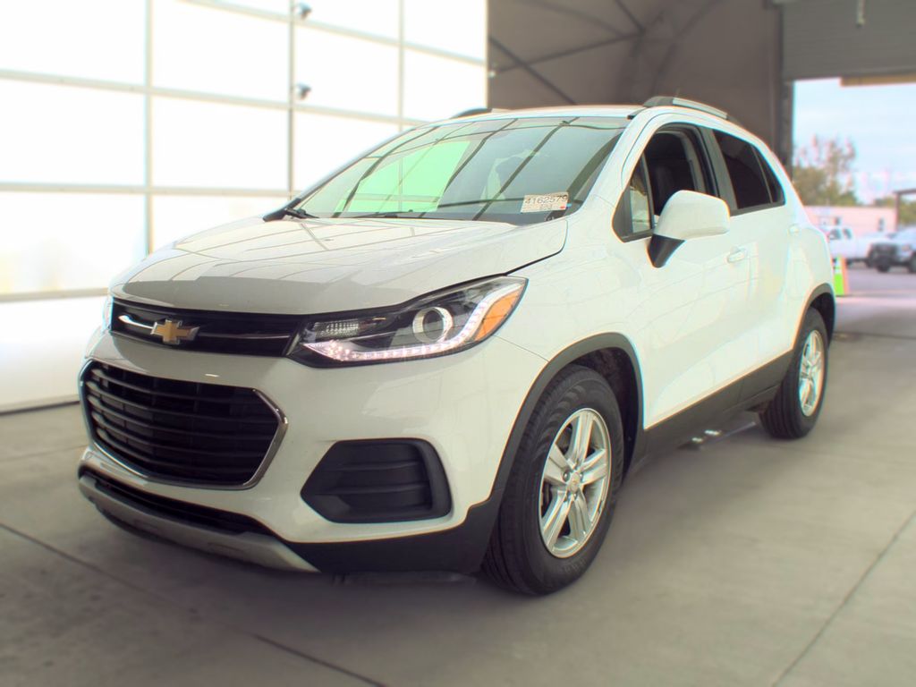 2021 Chevrolet Trax LT photo
