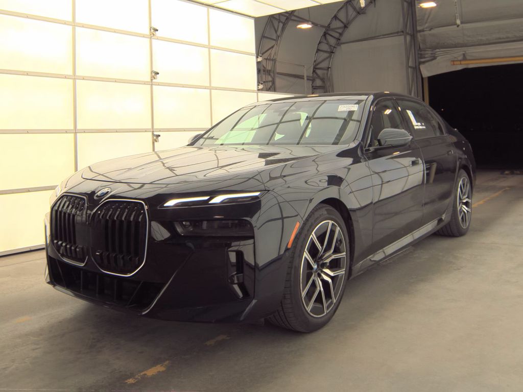 2026 BMW 7 Series 740I Xdriv photo