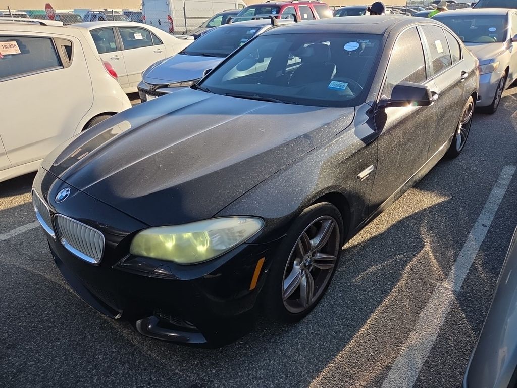 2013 BMW 5 Series 550I photo