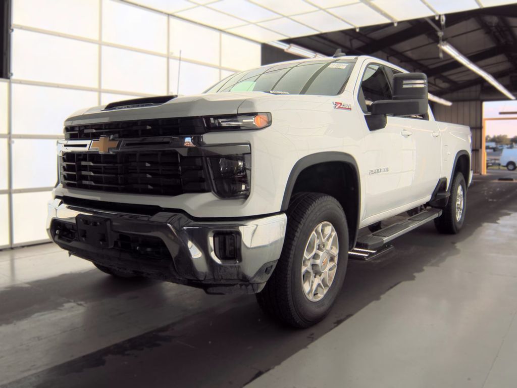 2026 Chevrolet 2500HD LT photo