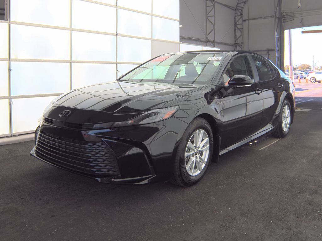 2026 Toyota Camry LE photo