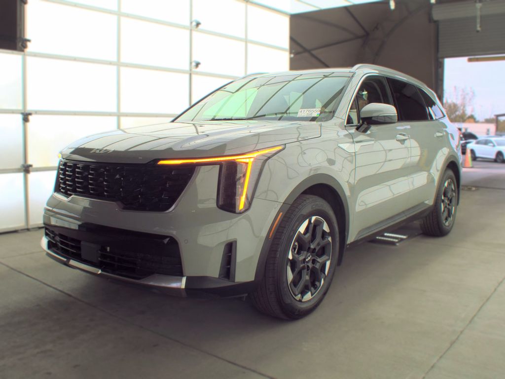 2026 Kia Sorento S photo
