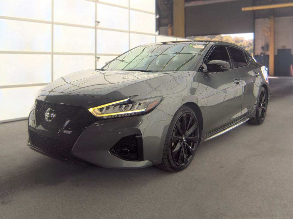 2021 Nissan Maxima SR photo