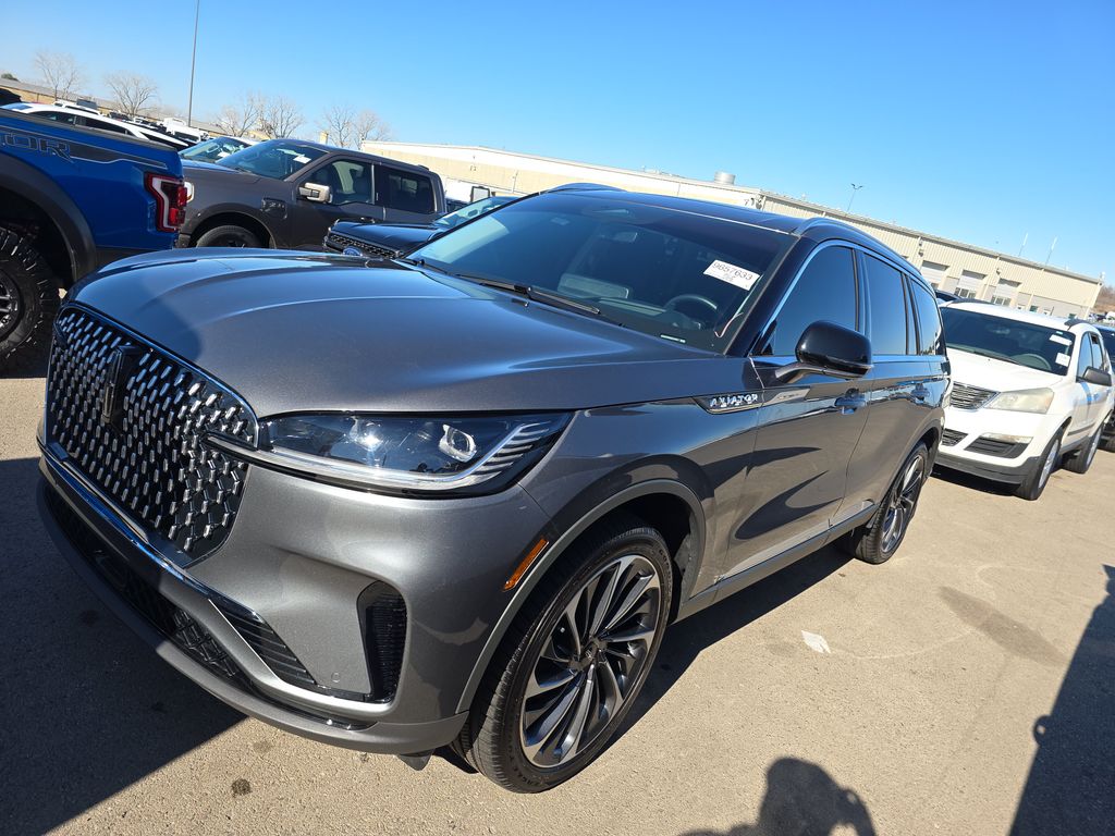 2025 Lincoln Aviator Reserve photo