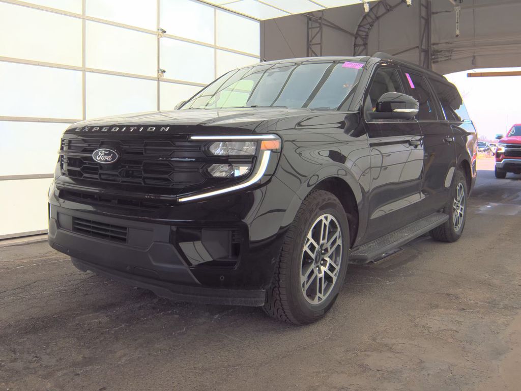 2025 Ford Expedition MAX Active photo