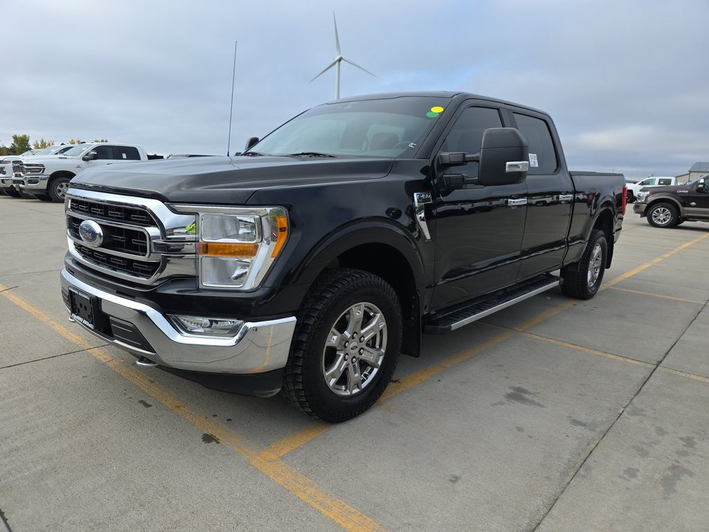 2021 Ford F-150 XLT photo