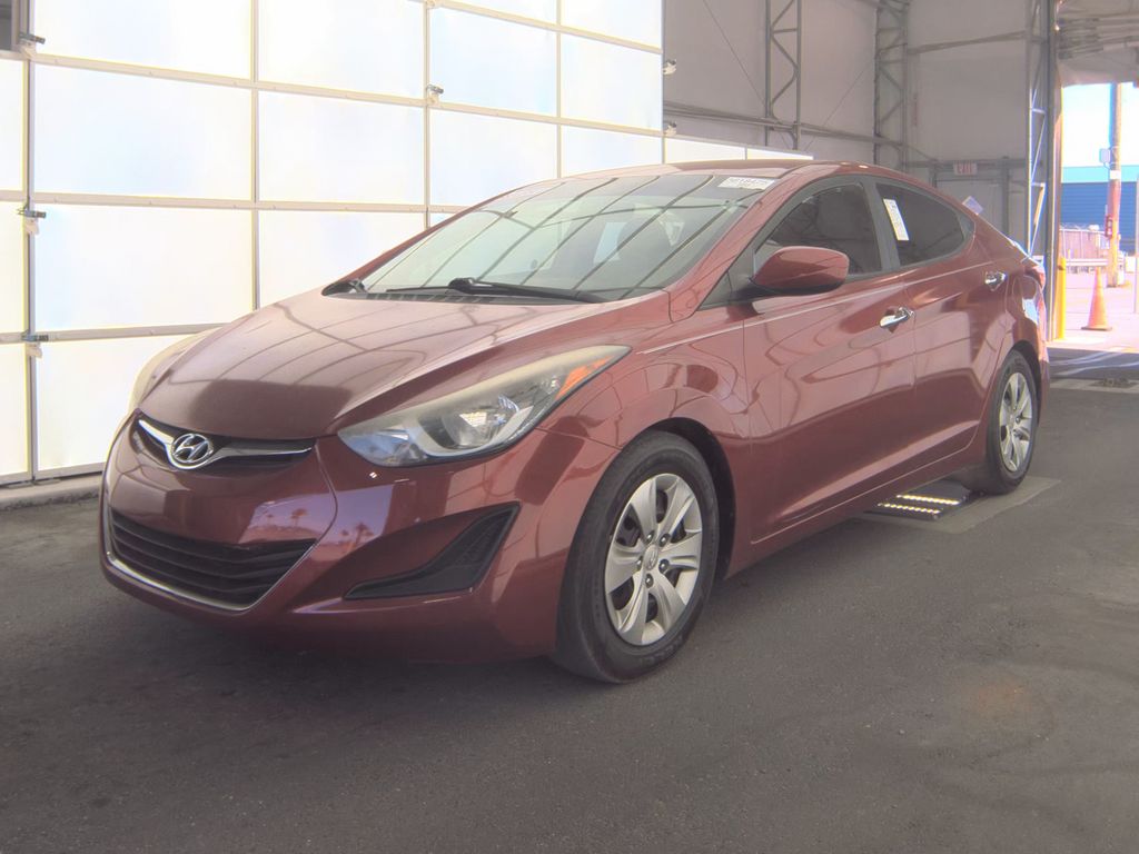 2016 Hyundai Elantra SE photo