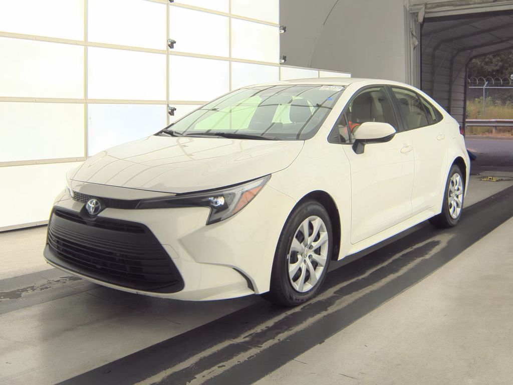 2025 Toyota Corolla Hybrid LE photo