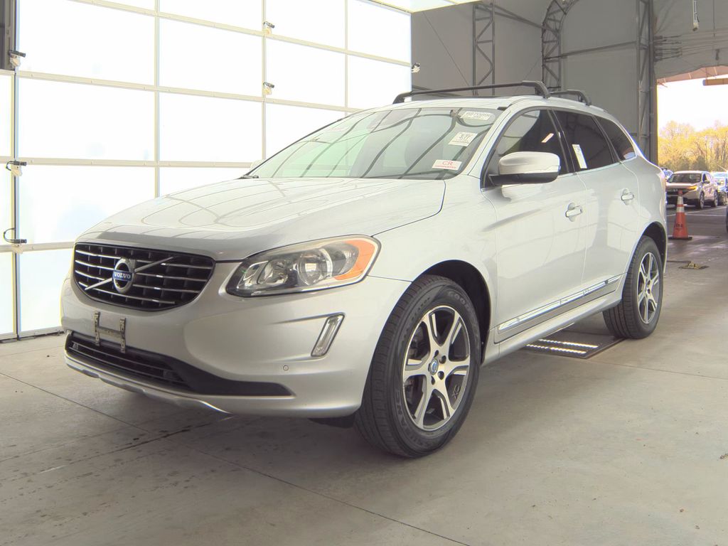 2015 Volvo XC60 T6 Premr + photo