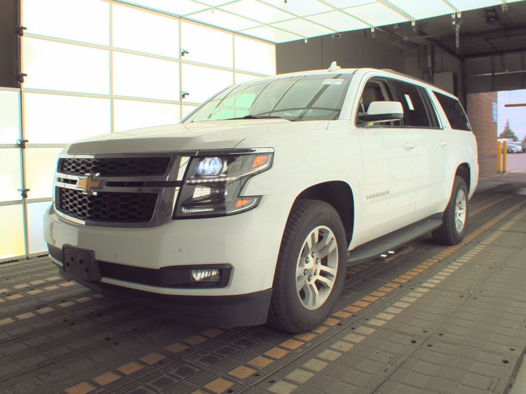 2019 Chevrolet Suburban LT photo