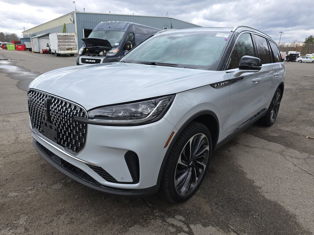2025 Lincoln Aviator Reserve photo